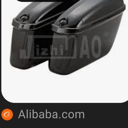 Universal saddle bags