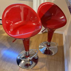 Hard Plastic Stools 