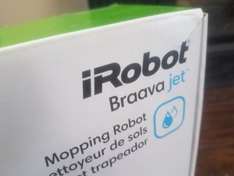 iRobot Braava jet (wet vacuum)