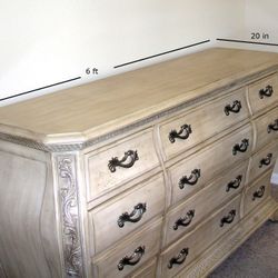 Bedroom Furniture / Muebles De Recamara