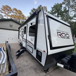 2022 Rock Wood Roo RV