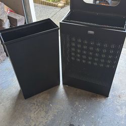 Rubbermaid Commercial trash can