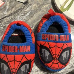 Spider-Man Slippers Size 5/6