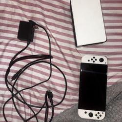 Nintendo Oled Switch - NEW