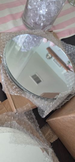 Centerpiece Mirrors