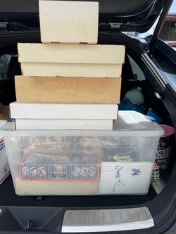 Thousands of Football, Baseball & Basketball Trading Cards.
