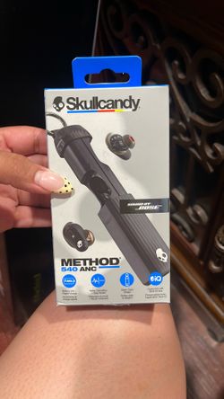 Skull candy earbuds