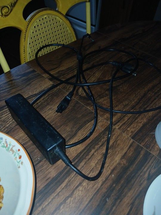 HP Computer Adaptor