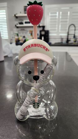 Brand New Starbucks Bearista Glass Mug with Strawberry Baseball Cap Lid & Straw