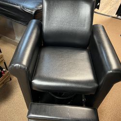 Black  Leather plumbless pedicure  Chair