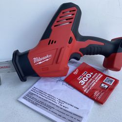 Milwaukee M18 18V Lithium-Ion Cordless HACKZALL Reciprocating Saw (Tool-Only)