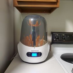 BabyBreeza Bottle Sterilizer and Dryer