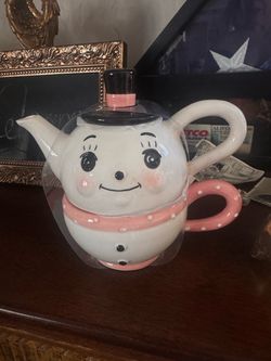 Johanna Parker  Snowman Ceramic Tea for One Set