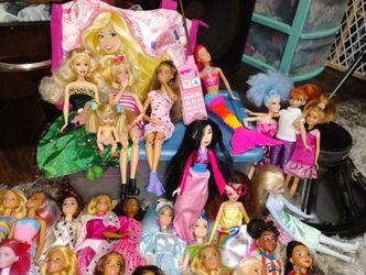 55 Barbies ,Ken,Skippy,Babies Dog,Cat House Car Furniture Ect