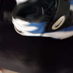 Nike Air Mission BLUE Size 10