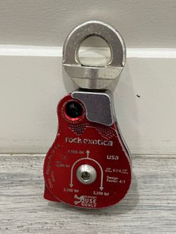Rock Exotica MHP55 Material Handling Omni-Block 2.6 Red