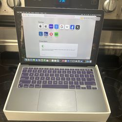 2020 MacBook Air 13” 