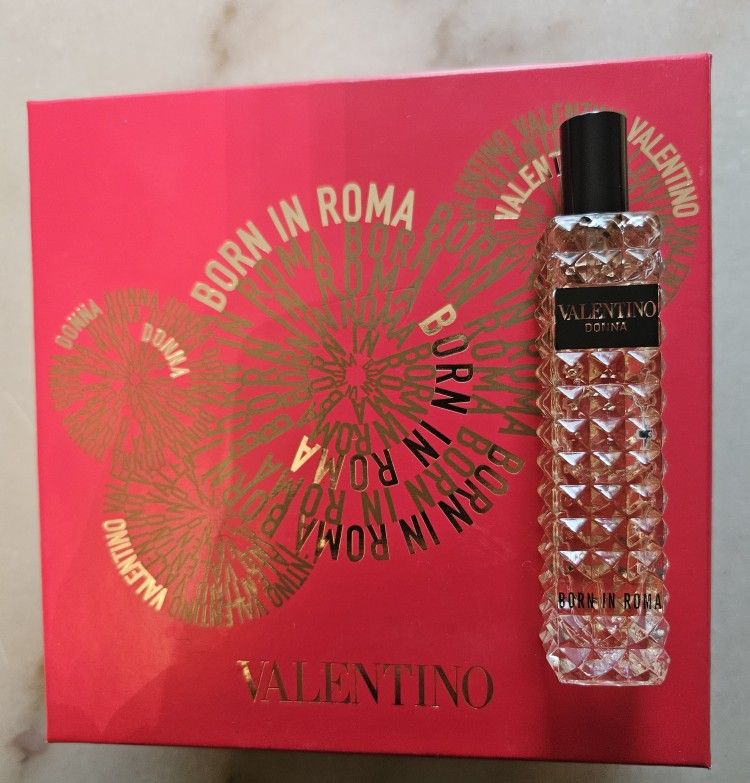 Valentino Donna Born in Roma Travel Spray Perfume