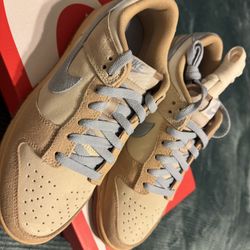 Dunks size 8 