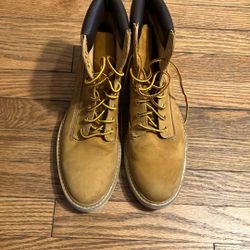 Timberland Women’s Kenniston Tan Nubuck  Size 7
