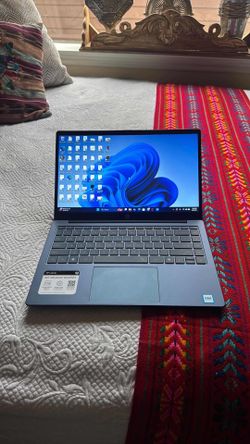 HP Laptop (Blue)