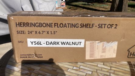 Floating shelves