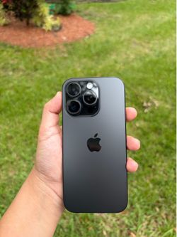 iPhone 16 pro 128GB UNLOCKED