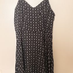 Old Navy Black and White Strapless-Look Sundress with Geometric Print