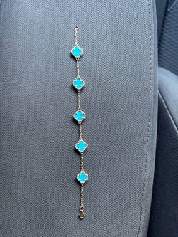 Van cleef bracelet 14k