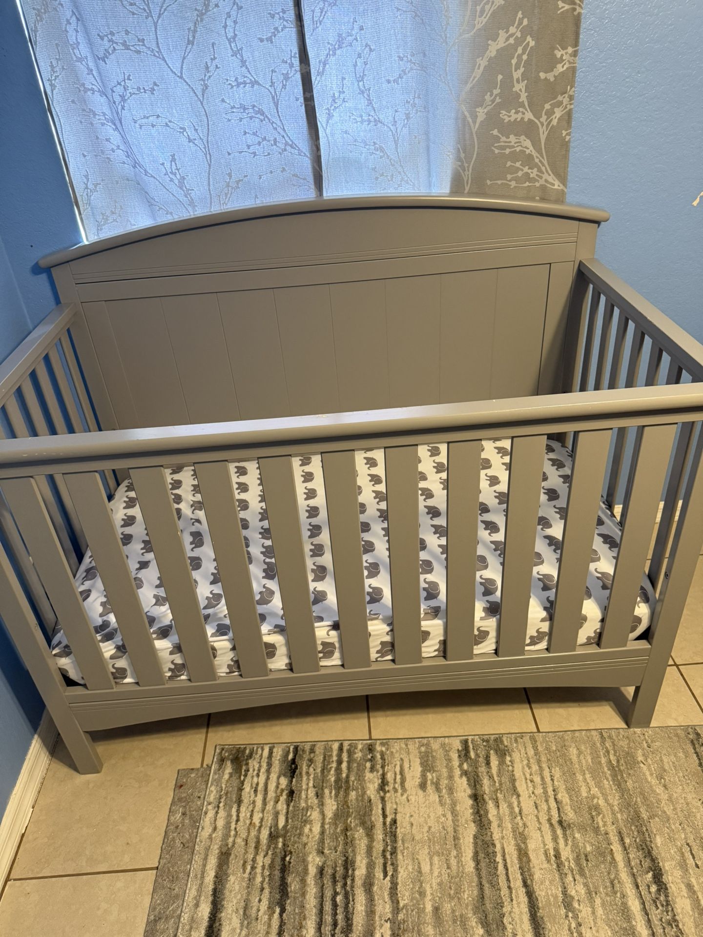 Infant/toddler Furniture