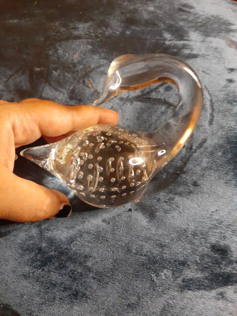 GORGEOUS Clear Art Glass Bullicante 5" Swan Paperweight.

