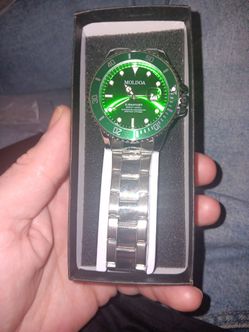 Maldoa Green face submariner