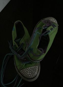 Girls Skechers size 11