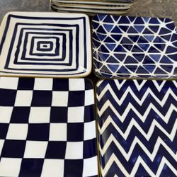 12 Square Salas, Dessert Or Breakfast Plates 