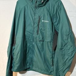 Columbia Windbreaker 