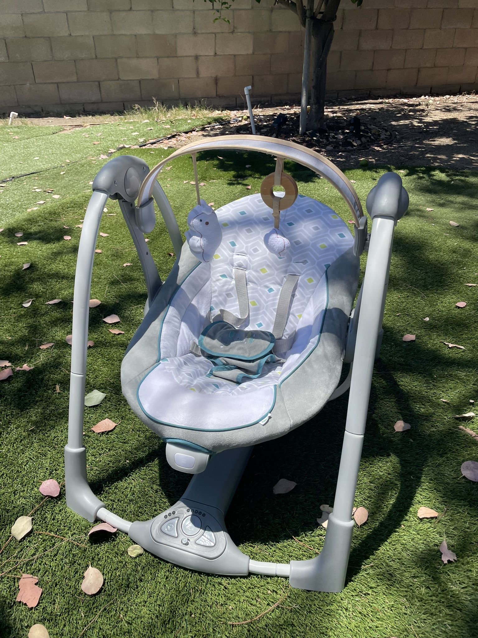 Ingenuity Baby Swing