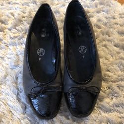 ARA Women's Shoes 7 M Black Napa Comfortable Flat Bella Ballet Leather