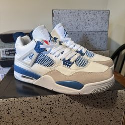 AJ 4 Retro Military Blue Men Size 10 , 11