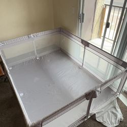 Play pen