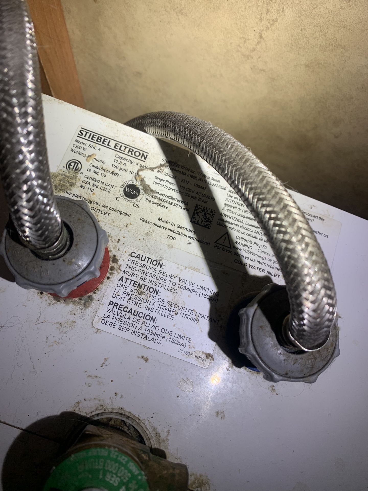 Instant Water Heater 4 Gallon 75