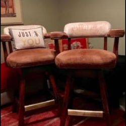 2 High End Bar Stools