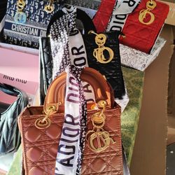 Women's Luxury Bag 👉Swipe Slides See Photos