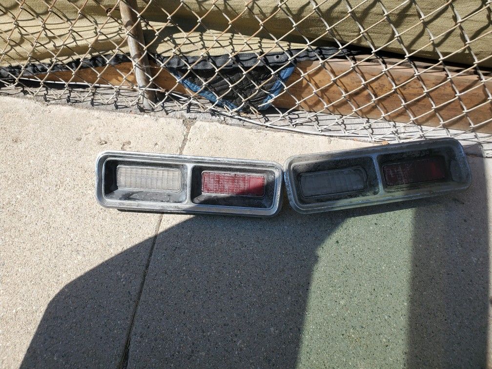 Camero Tail Light Assembly Original 