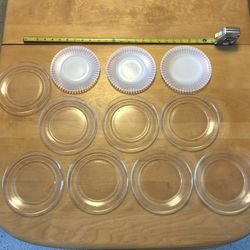 ARCOROC FRANCE plus Milk glass Plates