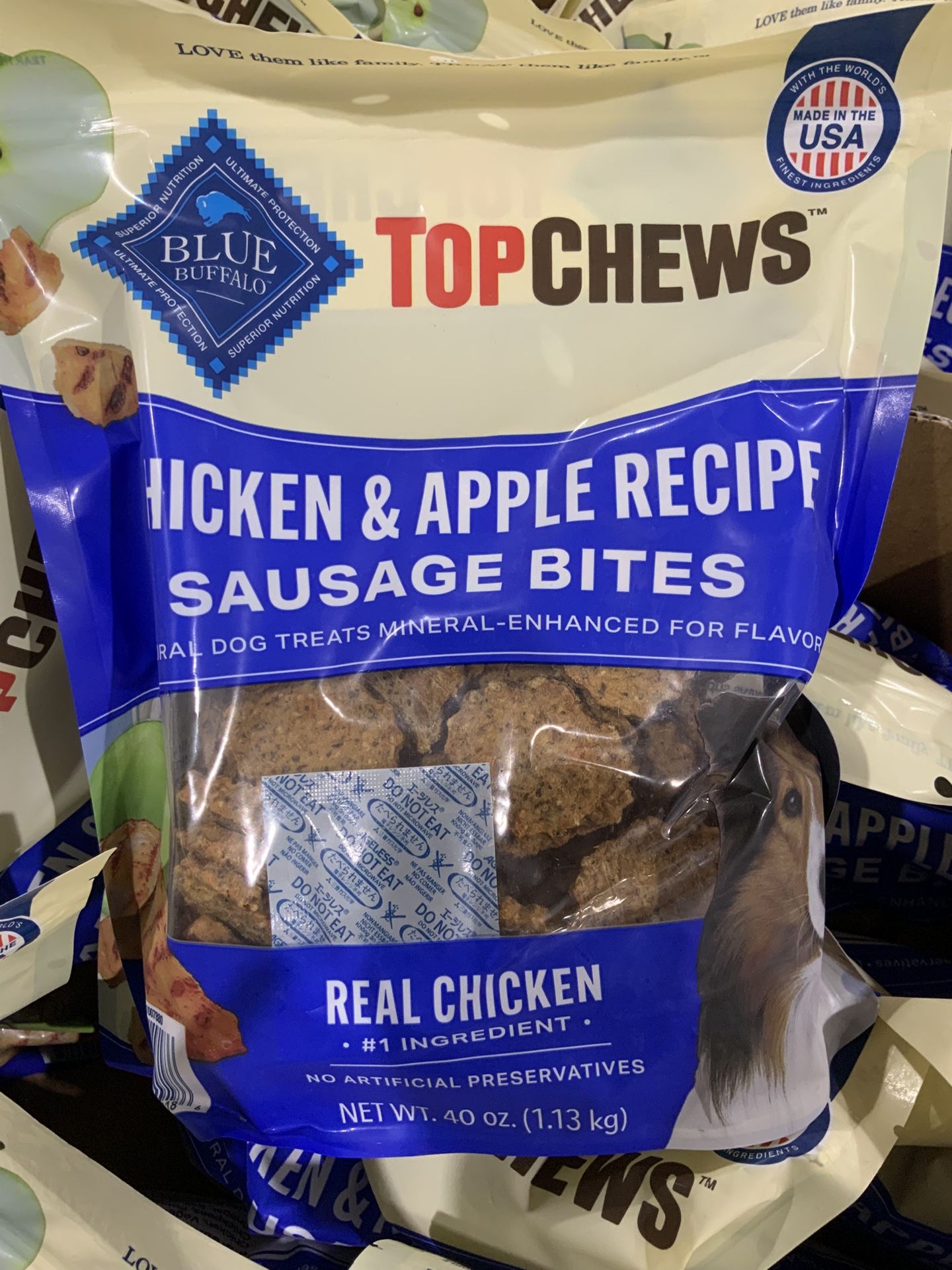 Blue Top Chews 40oz (chicken & apple sausage bites)