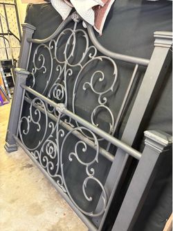 Headboard and footboard