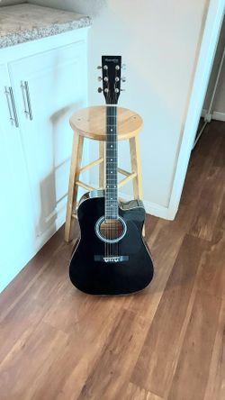Black Guitar excellent condition