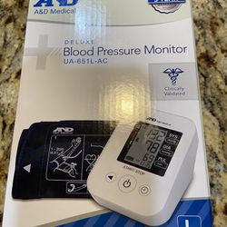 Blood Pressure Monitor Deluxe 