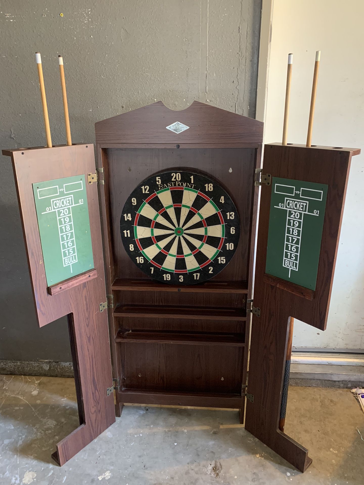 Pool Table Cue Stick Holder
