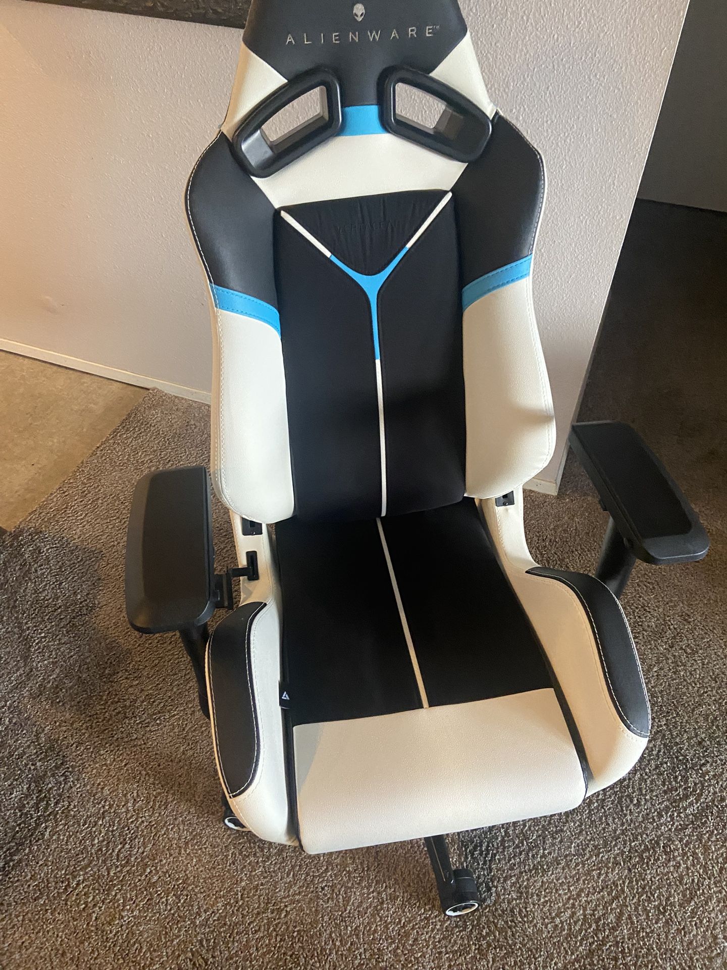 Alienware Gaming Chair S5000